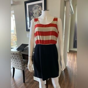 Forever 21  - Women's Dress Sleeveless
Size Large Red / Black.    Size L/G